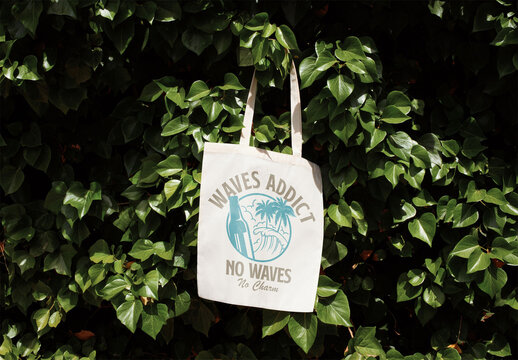 Mockup of customizable tote bag in hedge