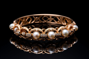 gold ring with pearl jewels