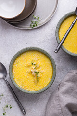 Cheese soup Cheeseburger with minced meat