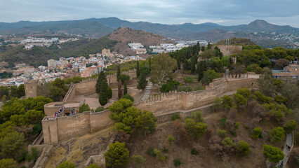 Fototapeta na wymiar vista del bonito castillo de Gibralfaro de época islámica de la ciudad de Málaga, Andalucía