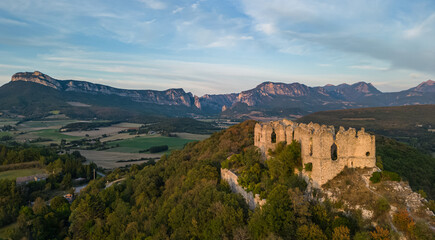 Fototapeta na wymiar Ruins of the castle of Soyans in Provence in the Drôme during sunset, France