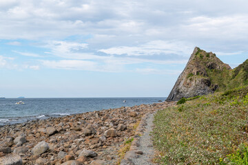糸島半島の天然記念物に指定されている芥屋の大門