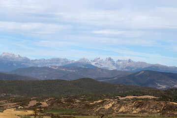 Vista de los Pirineos desde Aragon 