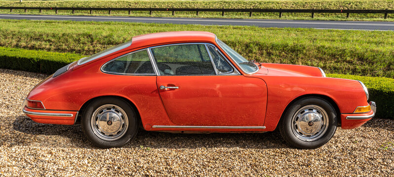 Brummen, The Netherlands, 14.10.2023, Classic sports car Porsche 912 from 1967 at The Gallery Aaldering