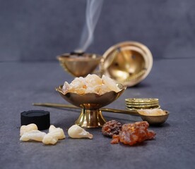 Weihrauch Myrre und Gold