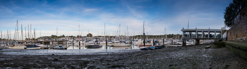 Fototapeta na wymiar Panoramic Burseldone and Swanmick Marina, Southampton, Hampshire