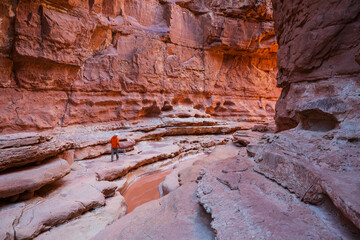 Slot canyon