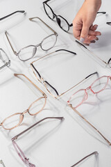hand with glasses