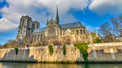 Fototapeta na wymiar Notre Dame Cathedral district in Paris