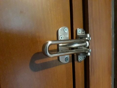 Door stop lock Grendel