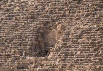 Entrada a la tumba, pirámide de Egipto