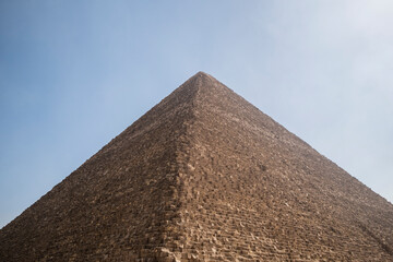 Fototapeta na wymiar Punta de la pirámide, Egipto