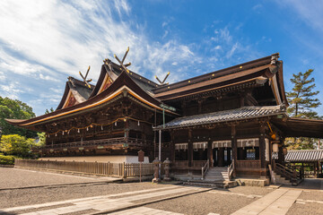 Obraz premium Hondan Haidan of Kibitsu Jinja, a Shinto shrine in Kibitsu, Okayama, Japan.
