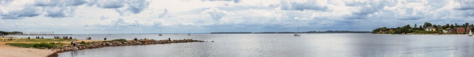 Panorama Blick von Sonderburg &uuml;ber die Bucht Richtung Skelde