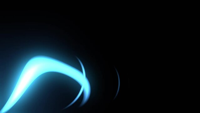 blauer dynamisch bewegter leuchtender Lichtschweif, Energie, Power, Internet, Netzwerk, Streaming, Datentransfer, FTTH, schnell, schwarz
