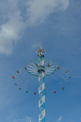 Obraz premium Giant chairoplane swing ride at the Oktoberfest in Munich, Germany 