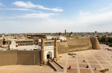 Usbekistan: Festung Ark in Buchara - Blick von oben mit Eingangstor © Irmgard
