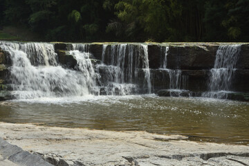 Fototapeta premium 三木のナイアガラ(黒瀧)
