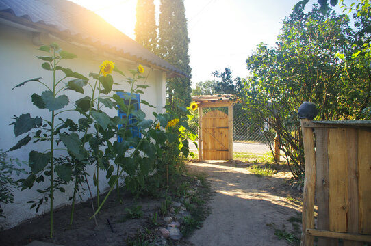 Traditional Ukrainian home.
