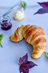 Pan, croissant, pan saludable 