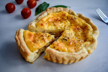Quiche, Pastel salado típico francés 