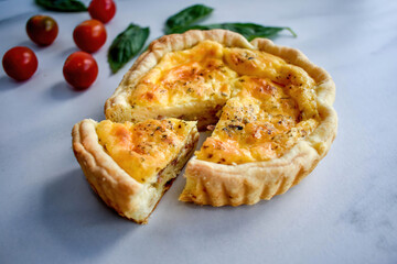 Quiche, Pastel salado típico francés 