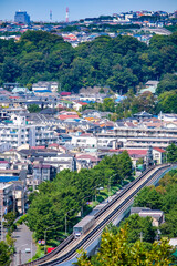 神奈川県横浜市金沢区の電車のある風景