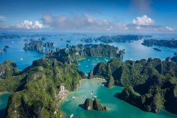 Poster Aerial view of Ha Long Bay on beautiful sunny day © Satoriphotos