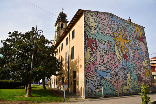 Pisa, Italy. September 16, 2023. A mural of Keith Haring in Pisa, Italy.
