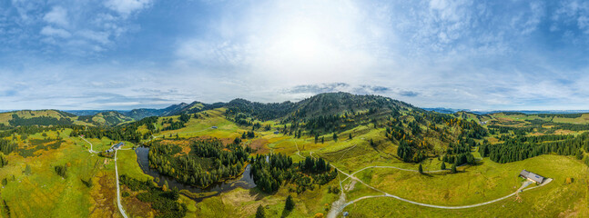Herbstliche Impressionen aus dem Naturpark Nagelfluhkette, 360° Rundblick über die Landschaft an der Hörmoos-Alpe