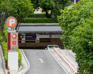 Entrance to the parking building in the shopping mall.