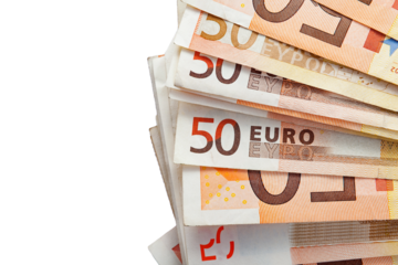 Billetes de euro aislados sobre fondo transparente. Ahorros e ingresos.