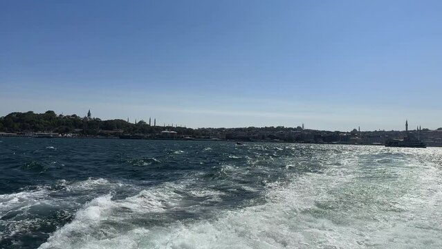 Ferry ride and view of Topkapi Palace in Istanbul