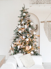 Christmas decoration in the apartment - 663235303