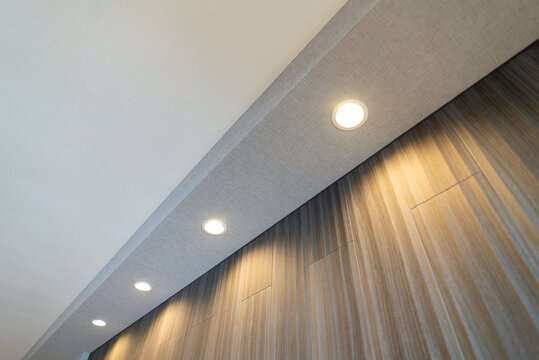 リビングルームのダウンライト