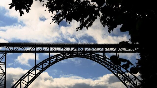 the famous Muengstener bridge in germany video