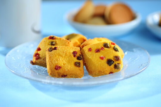 tutti frutti cookies