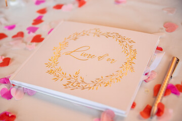 livre d'or, personnalisé, amour, décoration, mariage, salle, réception, table, chaise