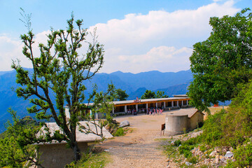 Fototapeta na wymiar Amazing School in Mountain Village in india Sirmour Himachal 