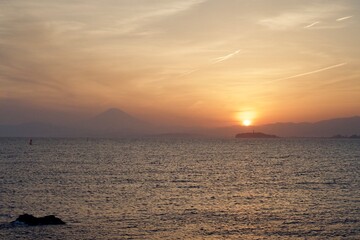 江ノ島に沈む夕日
