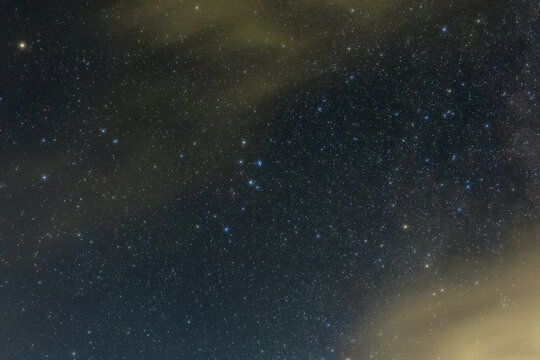 Constellation guide (How to find), Delphinus, Sualocin, Rotanev (Autumn fall season)