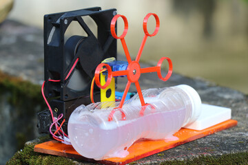 Bubble blower machine made at home using DC fan and 3D printed bubble generator dipped on a soap...