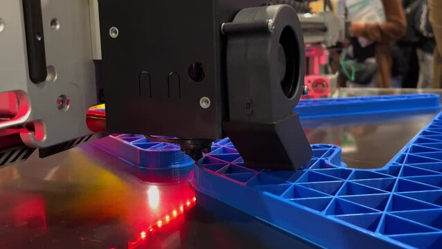 Industrial 3D Printer printing a big object part