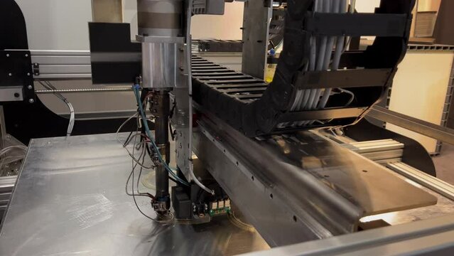 Industrial 3D Printer printing a big object part