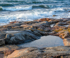 Autumnal waves in the archipelago in Finland