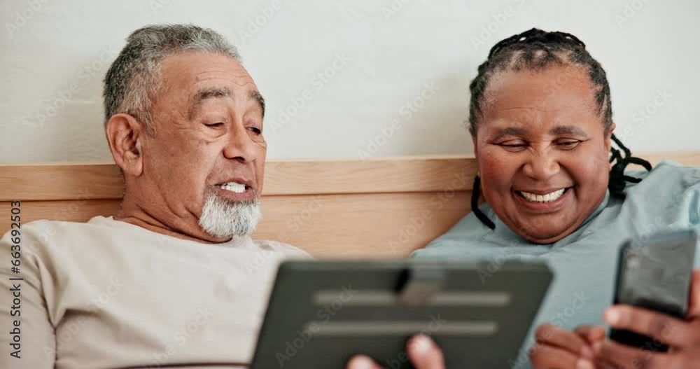 Poster Happy senior couple, phone and tablet in a bed for social media, bonding and sharing funny meme at home. Love, relax and old people in a bedroom with digital, smartphone or app for streaming online