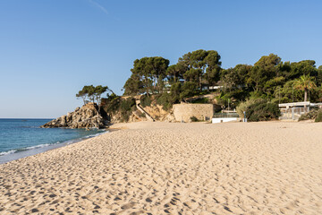 Playa Cala Gogo en San Antonio de Calonge, Costa Brava, Cataluña, España

 - obrazy, fototapety, plakaty