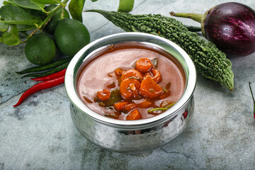 Thai red curry with prawn