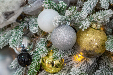 Fototapeta na wymiar Beautiful Christmas tree with balls