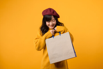 Shopping extravaganza! An enthusiastic woman in a red beret and yellow sweater enjoys discounts...